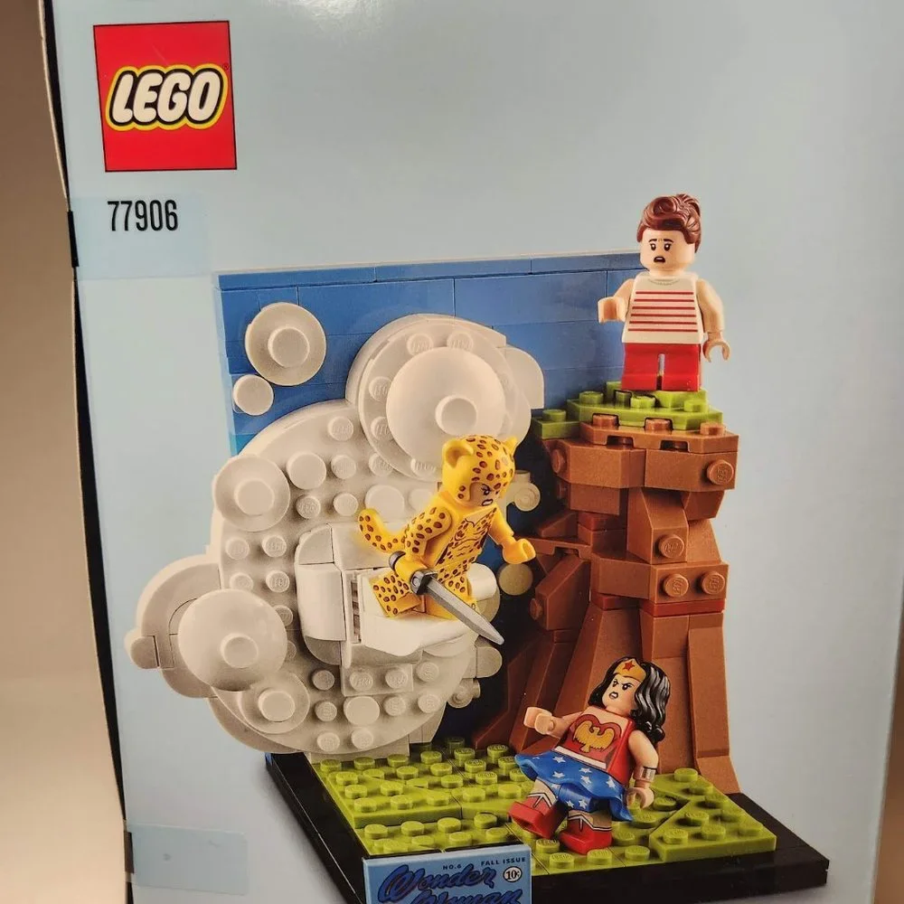 SEALED RETIRED LEGO DC Comics Wonder Woman 77906 SDCC Exclusive Wonder Woman